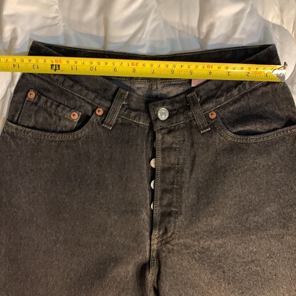 Levi’s 501 Button Fly Red Label Size 9M Black Denim women 1994 - Picture 3 of 15